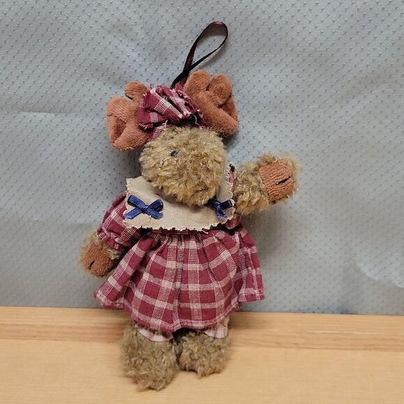 2 Boyd's Bear Moose stuffed animals - Picture 7 of 10